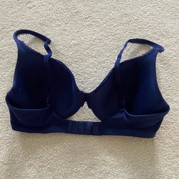 Victoria’s Secret Body by Victoria padded blue bra size 32D - Picture 2 of 3